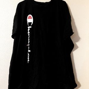 Oversized Champion workout tee